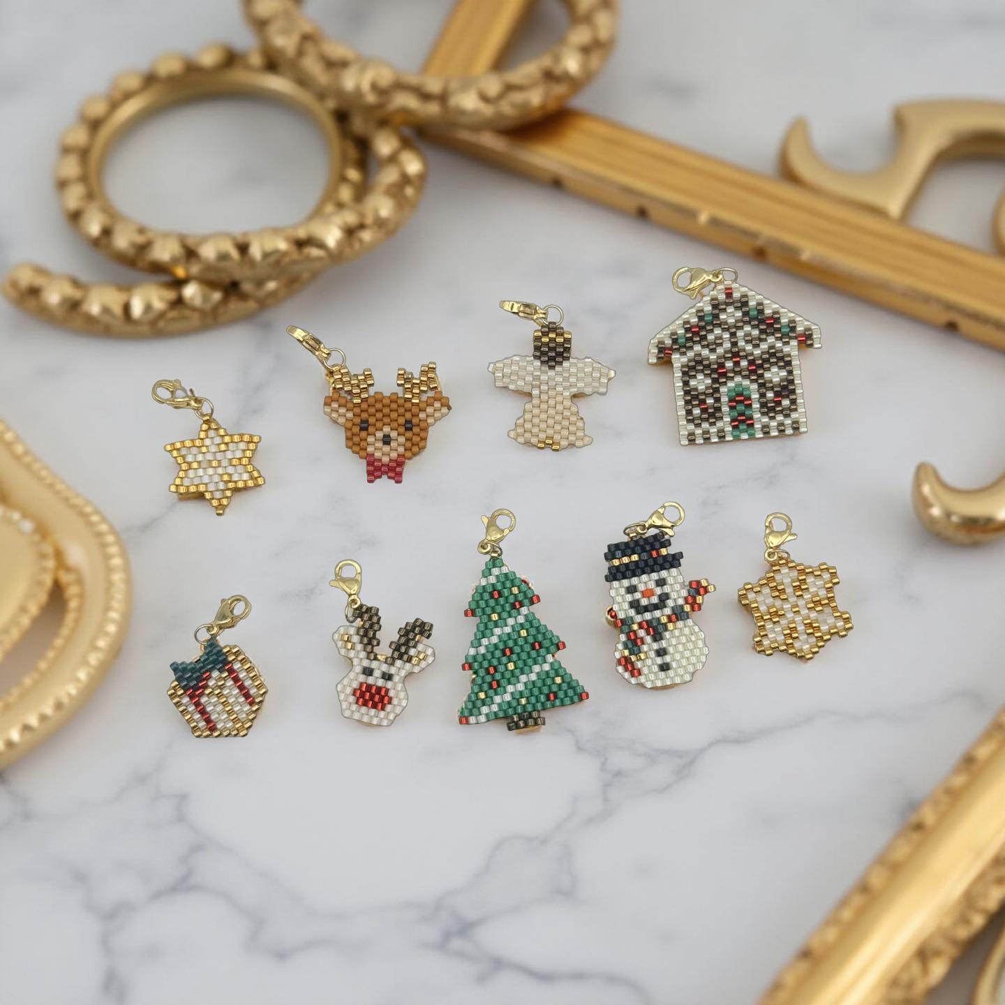 Personalized Miyuki keychain – Christmas pendant with heart or star carabiner – Handmade small gift
