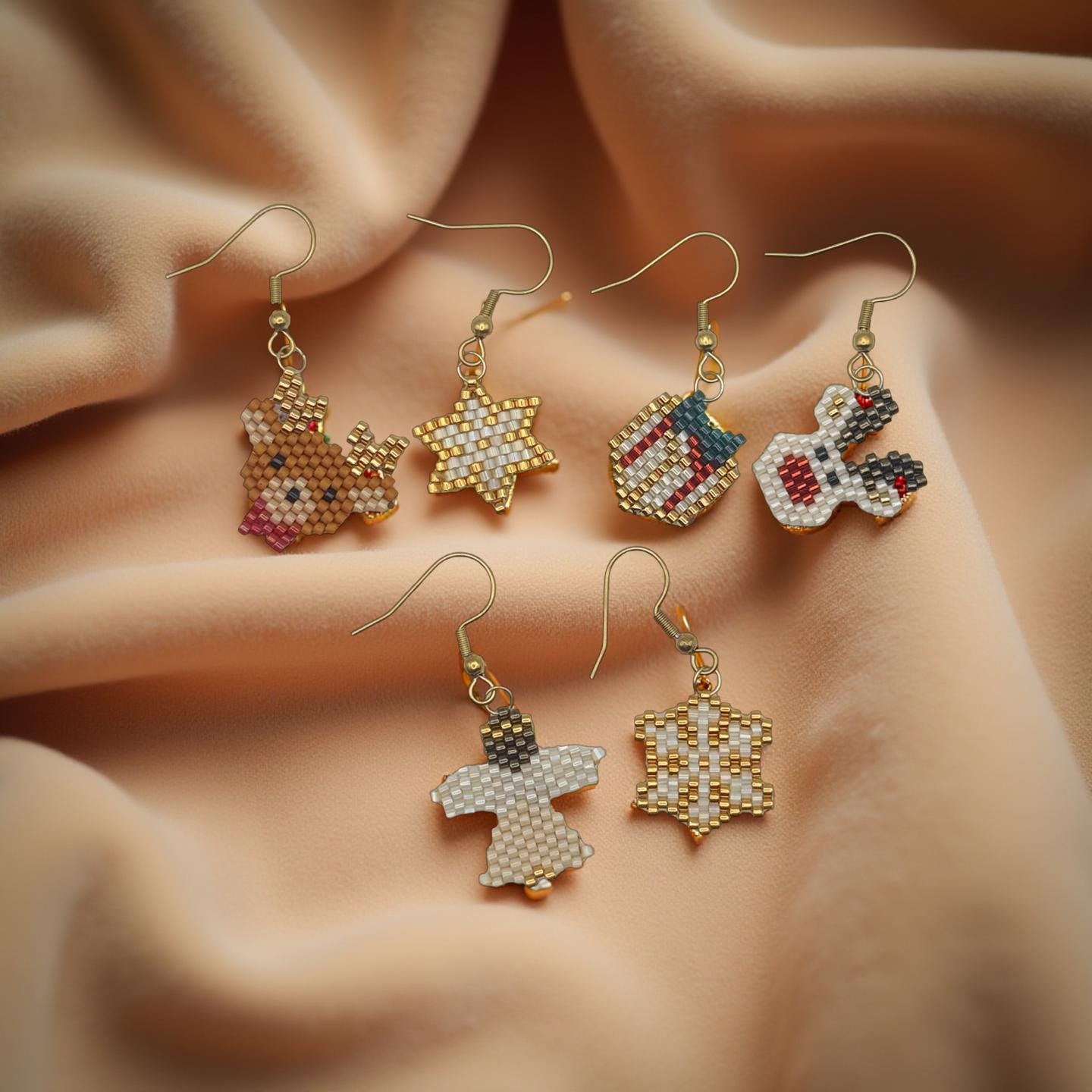 Miyuki Christmas Earrings – Handmade Beaded Earrings with Christmas Motifs – Lightweight Christmas Jewelry Gift Idea