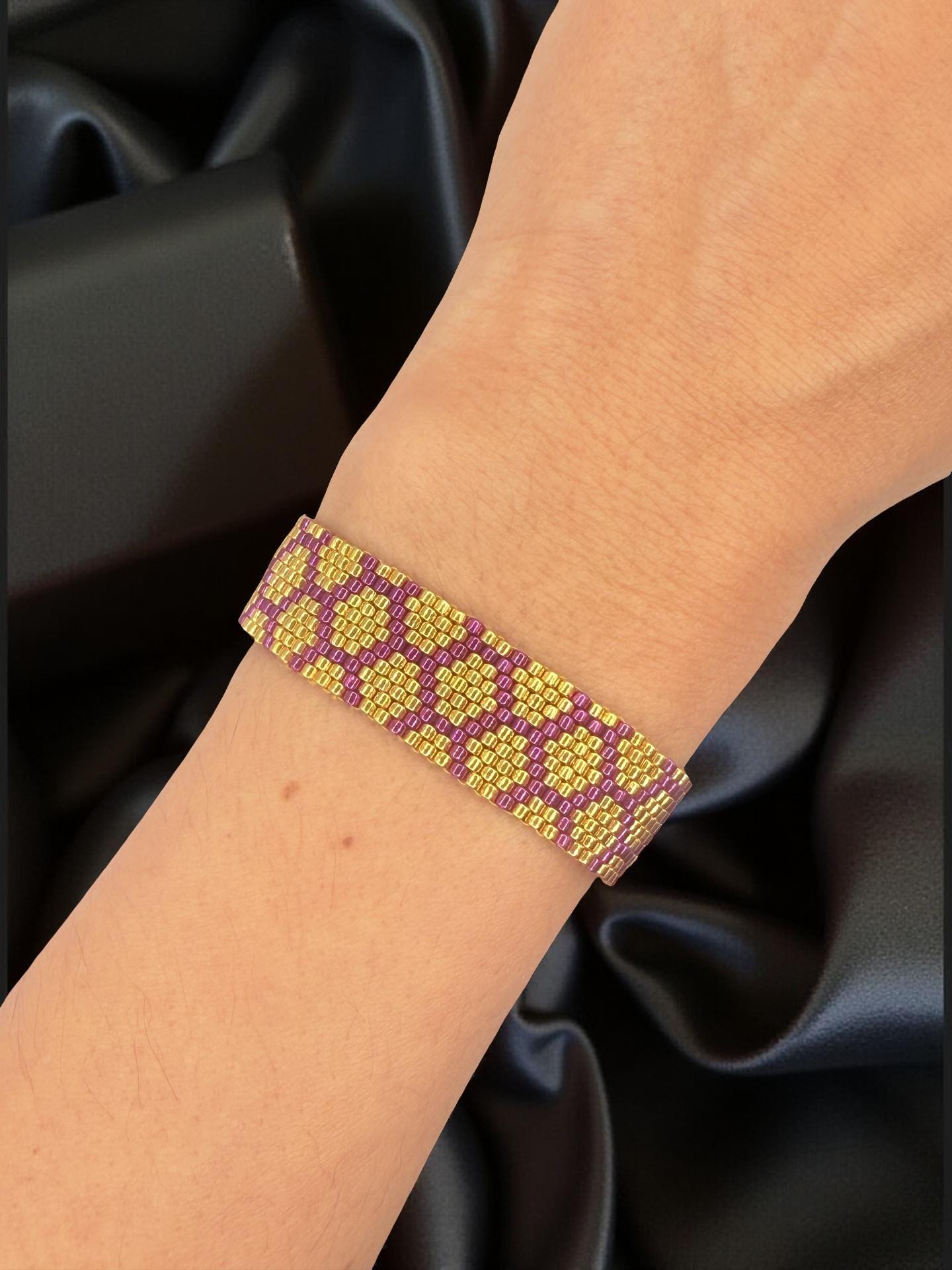 Handmade Pearl Bracelet Gold Violet – Boho Elegant Bracelet – Spiritual Jewelry – Gift for Women